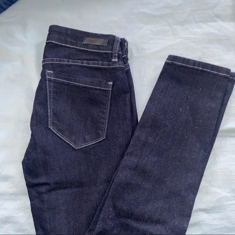Skinny jeans